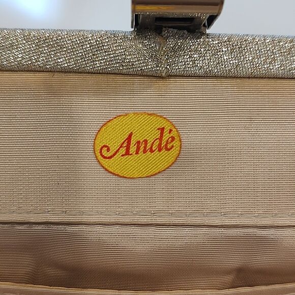 Vintage Ande Special Occasion Clutch/Handbag in Metallic Silver - Picture 2 of 11